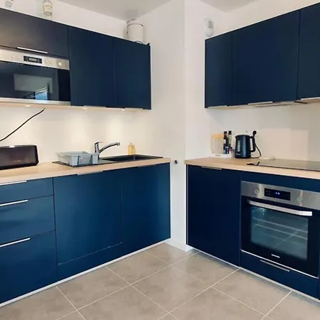 Le Laudon 3 Etoiles - Familiale, Moderne, Equipe, Proche Et Commodites * Saint-Jorioz